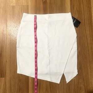 Forever 21 Skirts - Forever 21 • Skirt Forever 21 Skirts - Forever 21 • Skirt